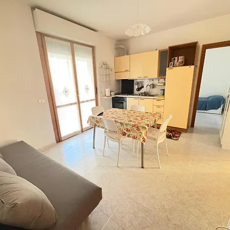 Apartment Via Leopardi Martinsicuro